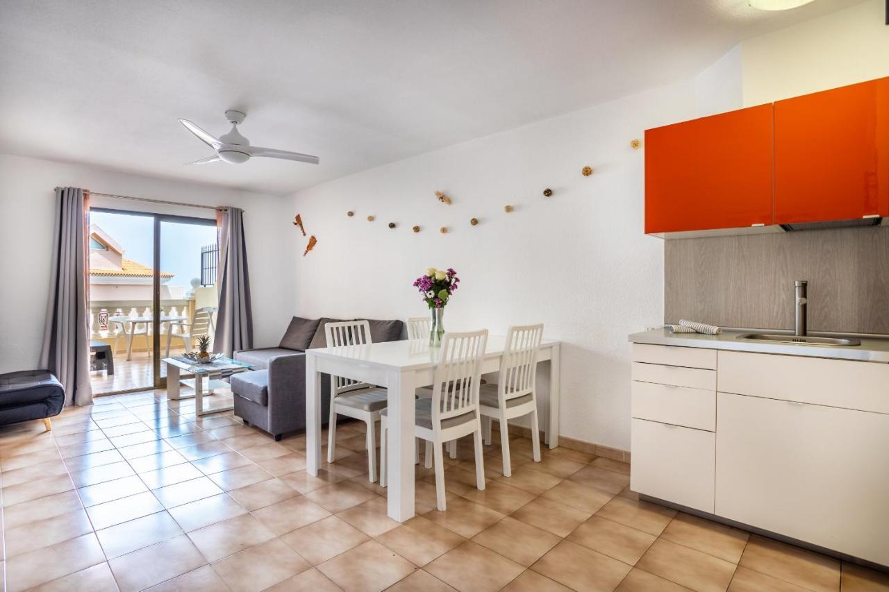Castle Harbour Phoebe'S Flat Los Cristianos By Lovetenerife Luaran gambar